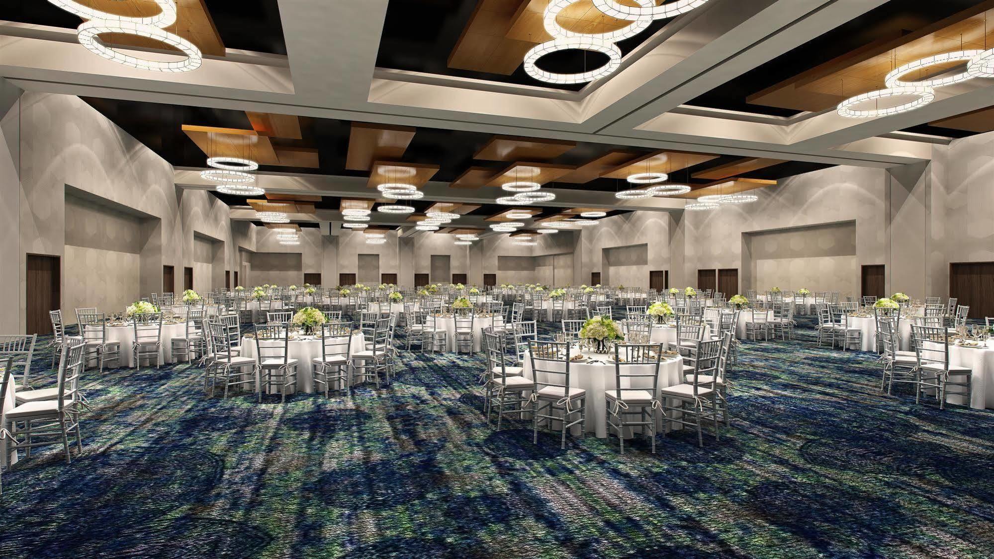 Embassy Suites By Hilton Denton Convention Center Exterior foto